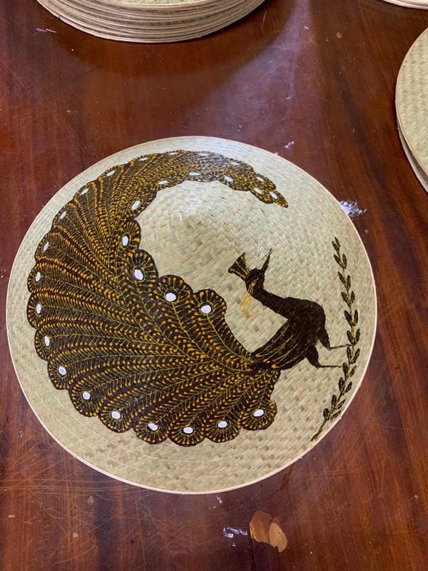 Trang trí nón lá (13)