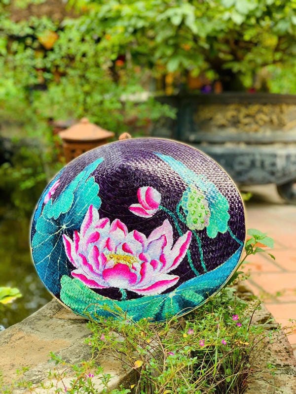 Trang trí nón lá (17)