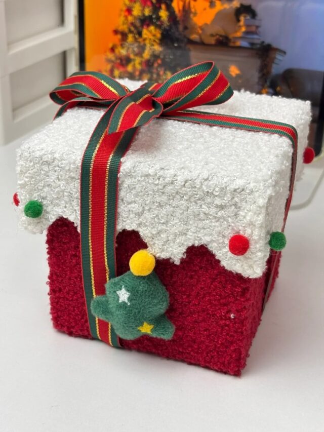 hộp quà trang trí