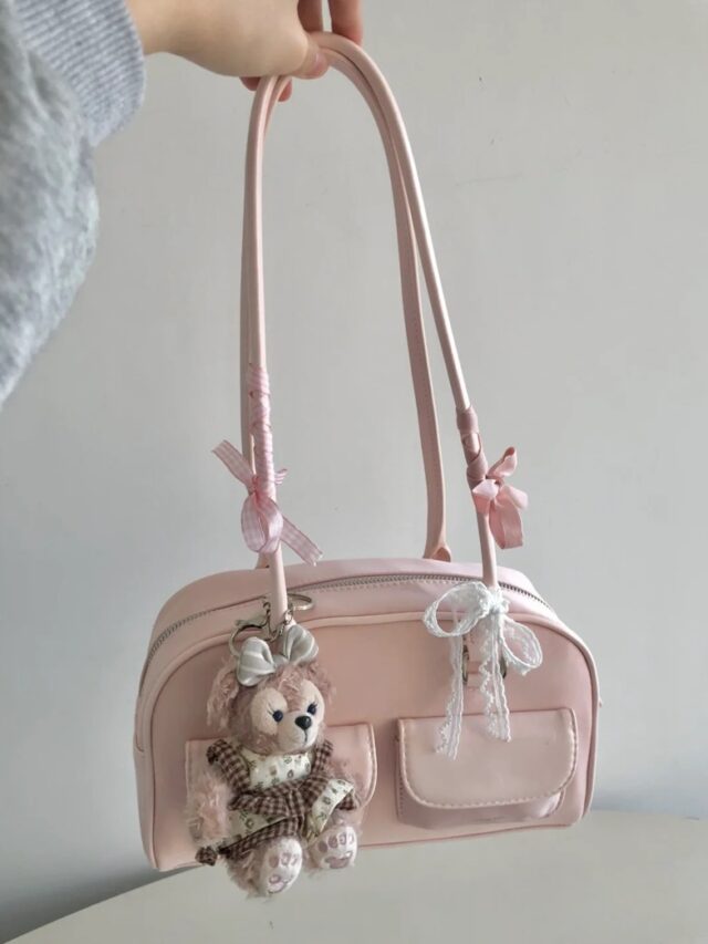 trang trí túi xách 38