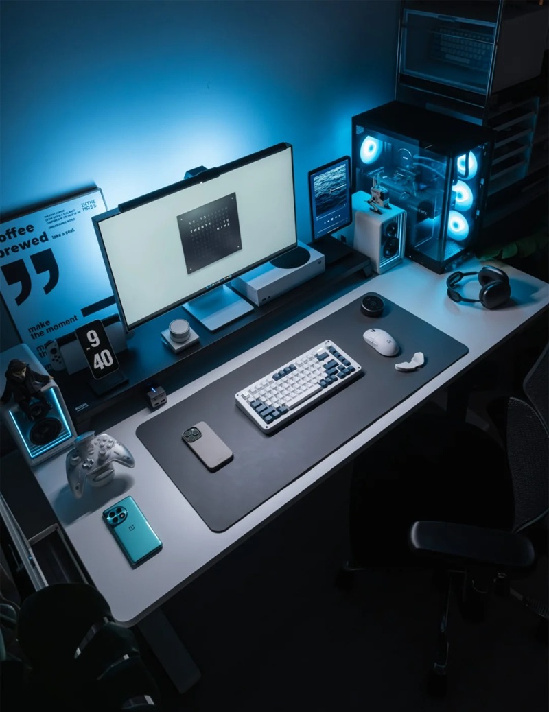decor bàn máy tính gaming 25