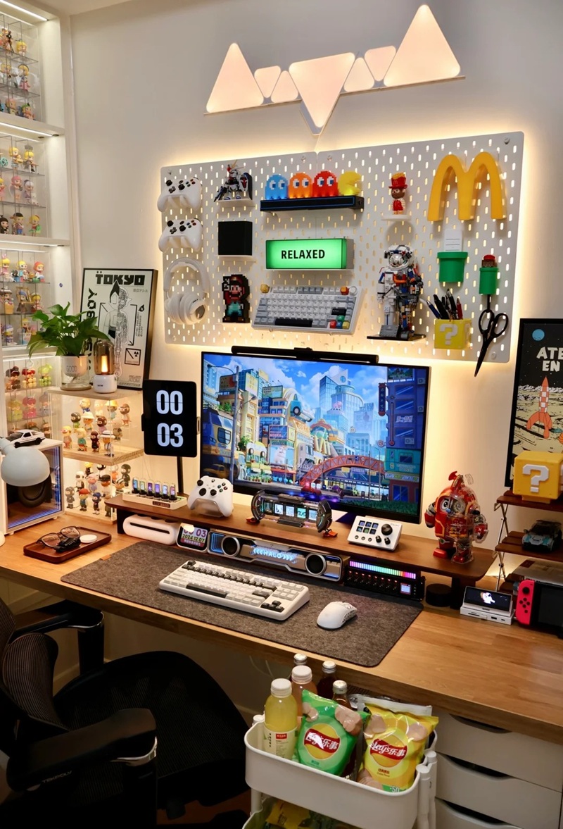 decor bàn máy tính gaming 26