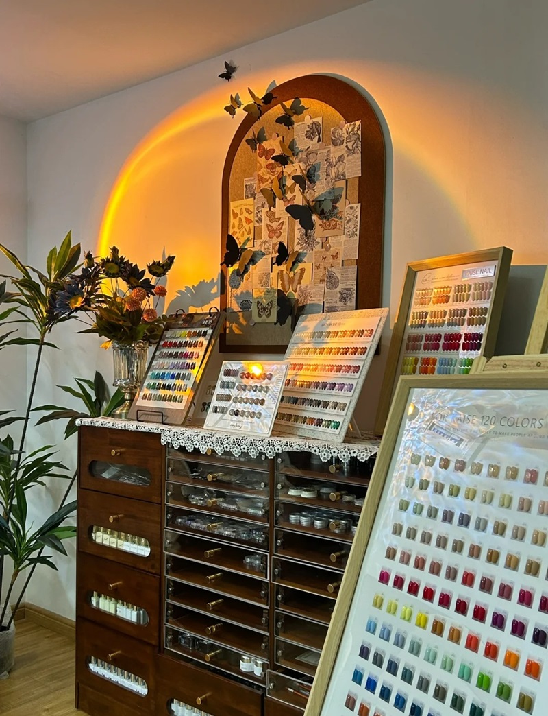 decor tiệm nail 33