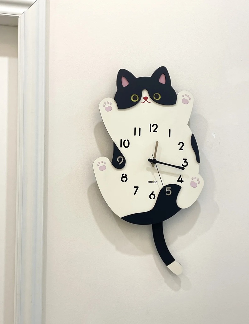 đồng hồ treo tường trang trí 9