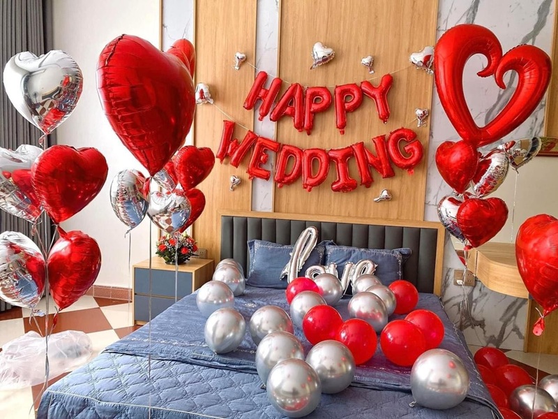 trang trí phòng cưới màu hồng