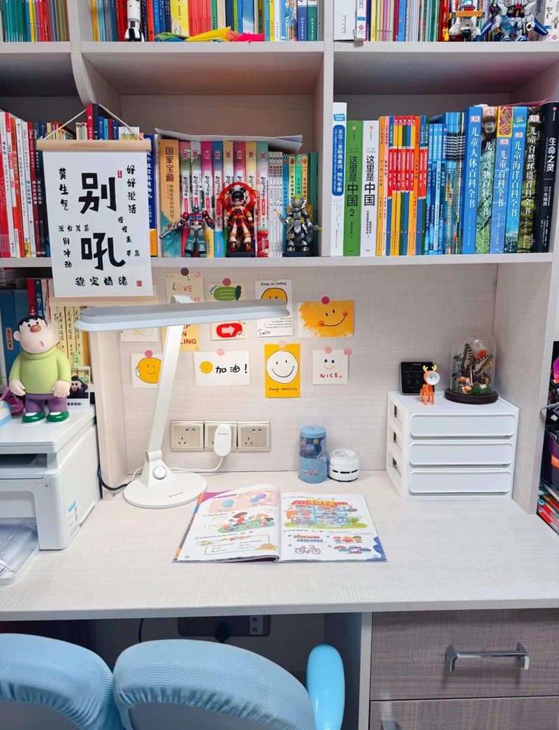 trang trí bàn học 19