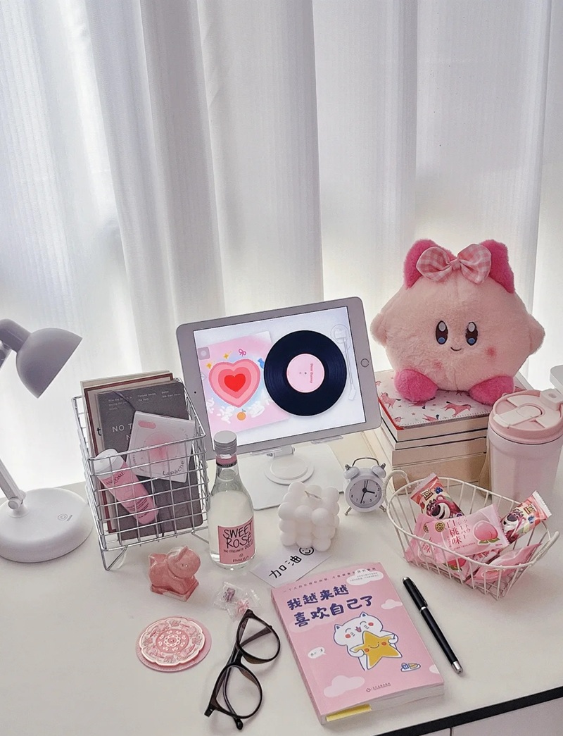 trang trí bàn học 6