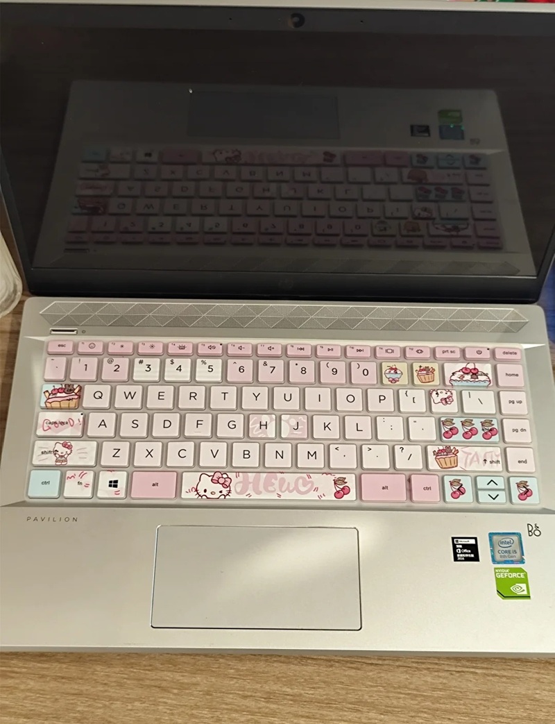 trang trí bàn phím laptop 6