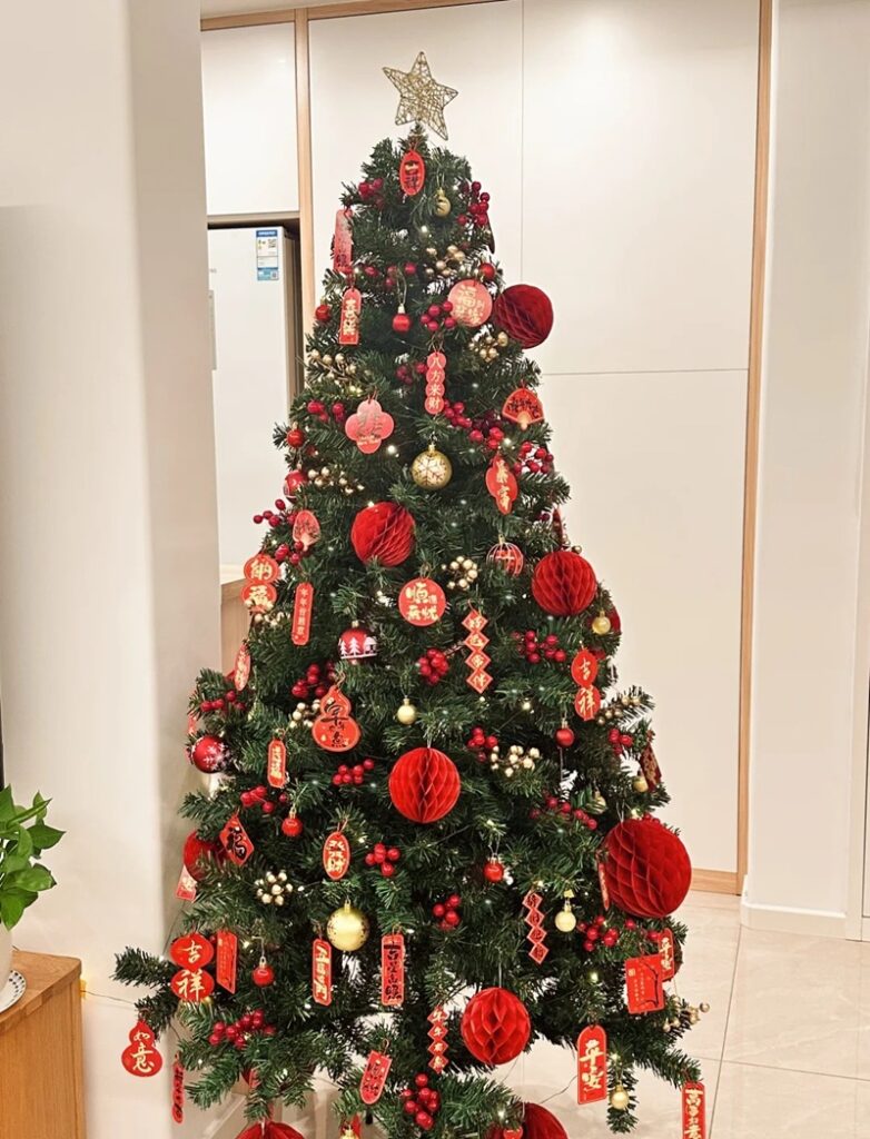 trang trí cây thông noel