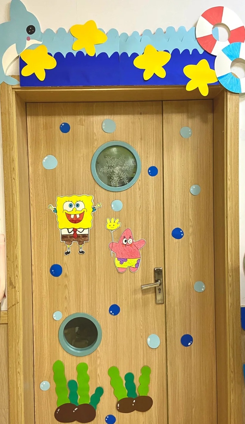 trang trí cửa lớp mầm non 23