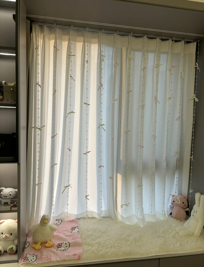 trang trí cửa sổ 18