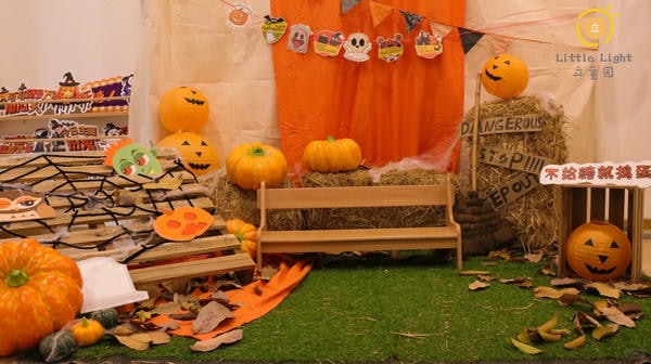 trang trí halloween mầm non 10