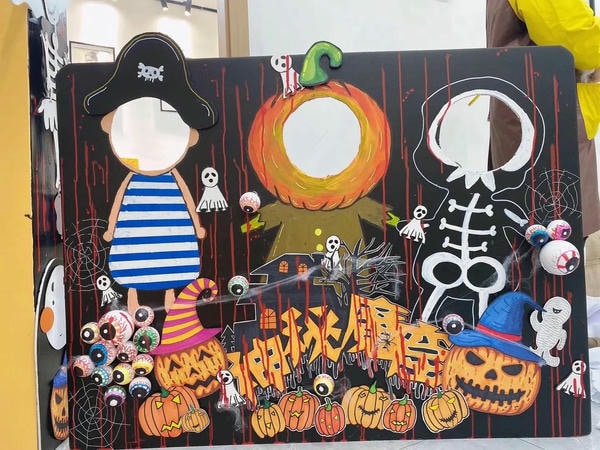trang trí halloween mầm non 16