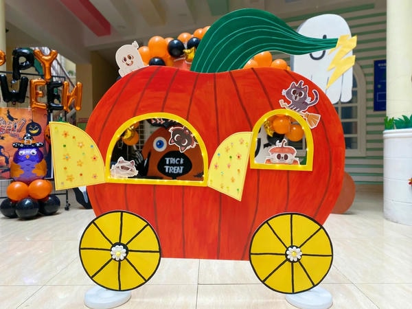 trang trí halloween mầm non 34
