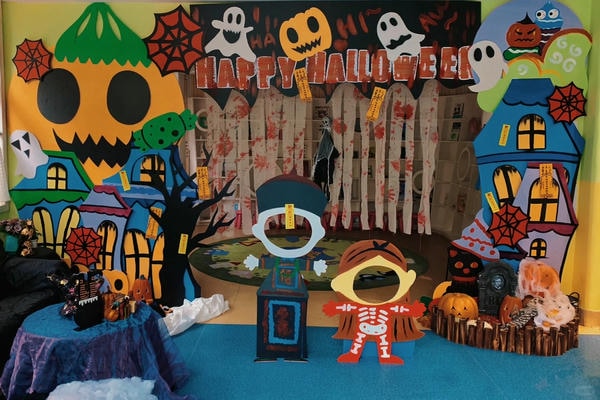 trang trí halloween mầm non 9
