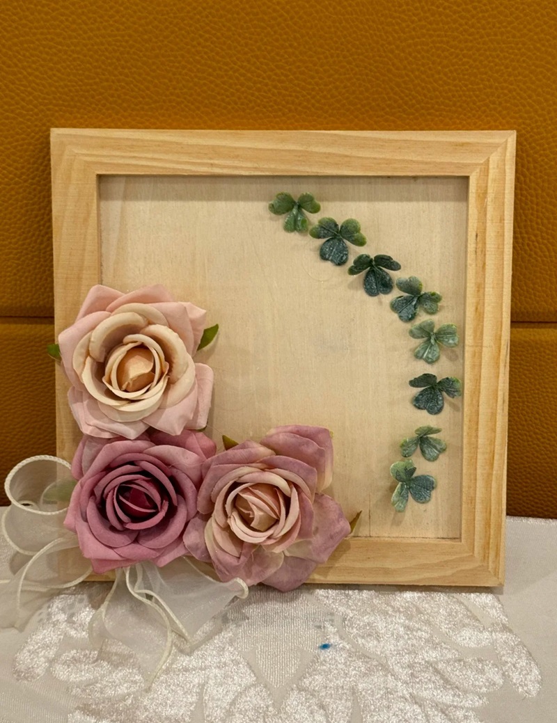 trang trí khung tranh 30