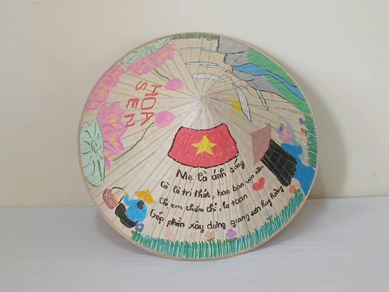 trang trí nón lá 19