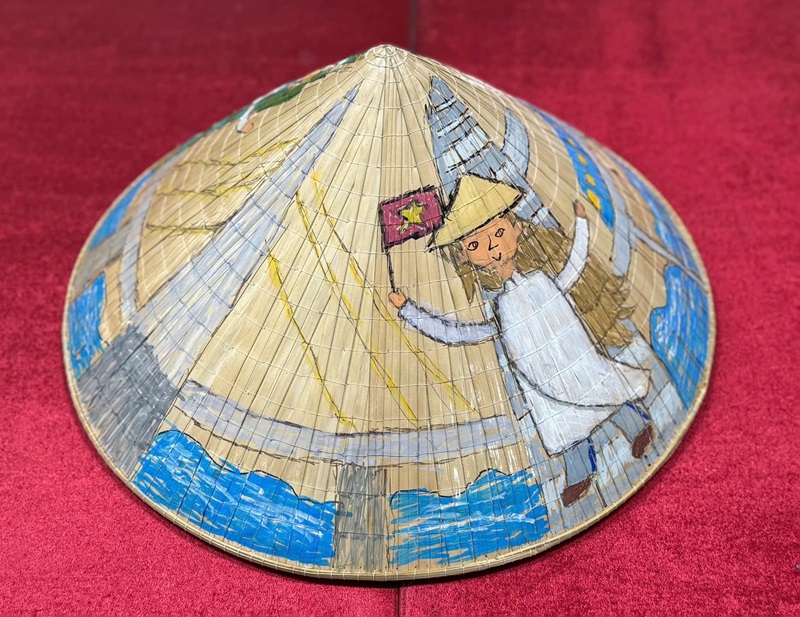 trang trí nón lá đẹp