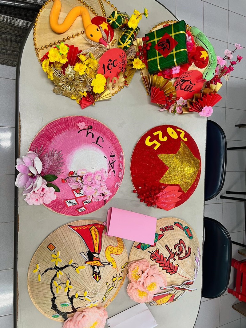 trang trí nón lá 40