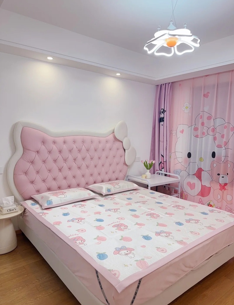 trang trí phòng hello kitty 13