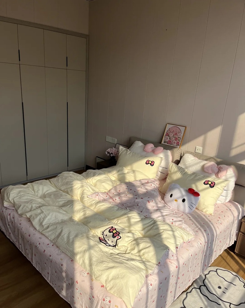 trang trí phòng hello kitty 19