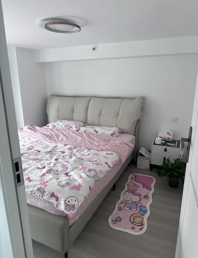 trang trí phòng hello kitty 21