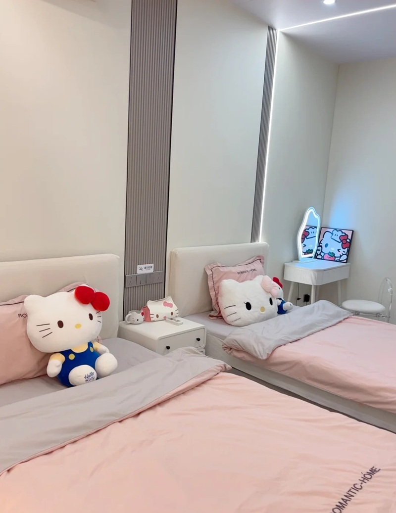 trang trí phòng hello kitty 34 