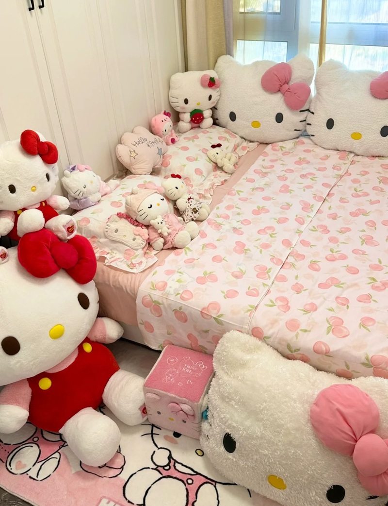 trang trí phòng hello kitty 8