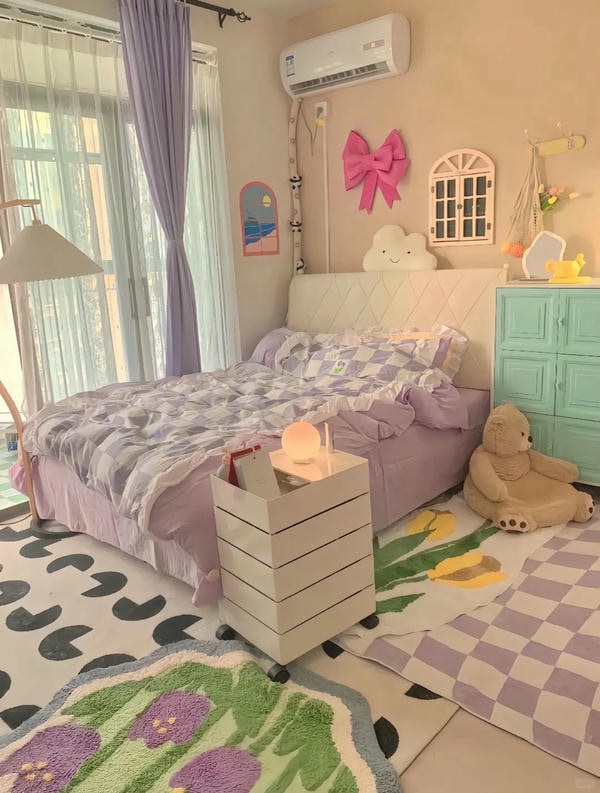 trang trí phòng ngủ nhỏ cho nữ 15