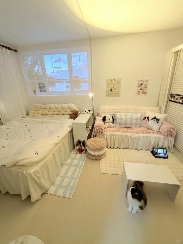 trang trí phòng ngủ nhỏ cho nữ 35