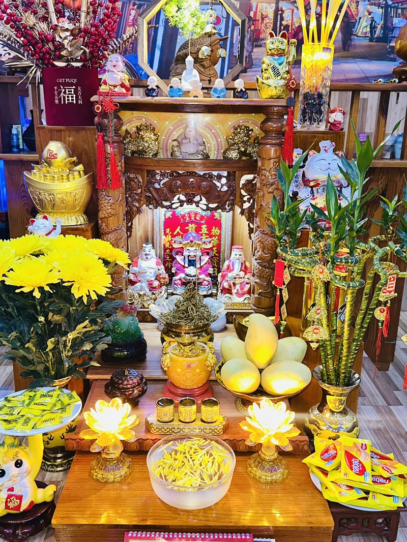 trang trí phòng thờ 10