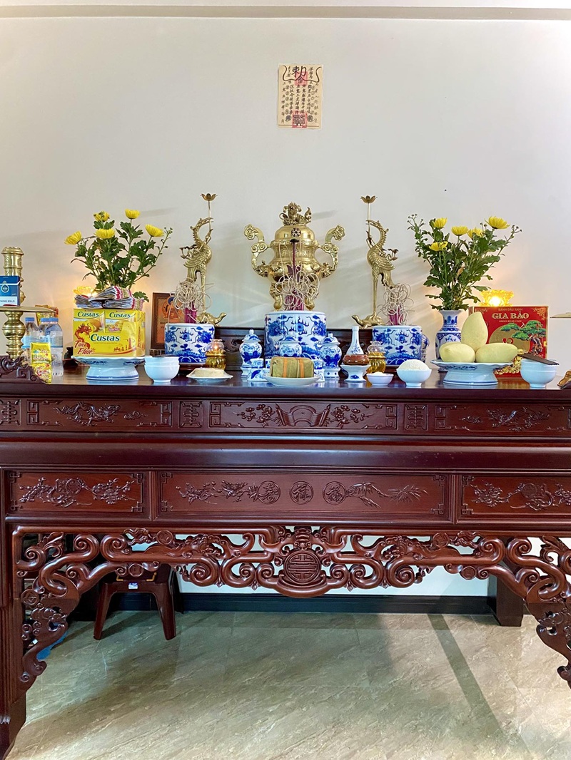 trang trí phòng thờ 21