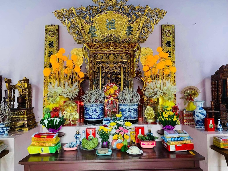 trang trí phòng thờ 31