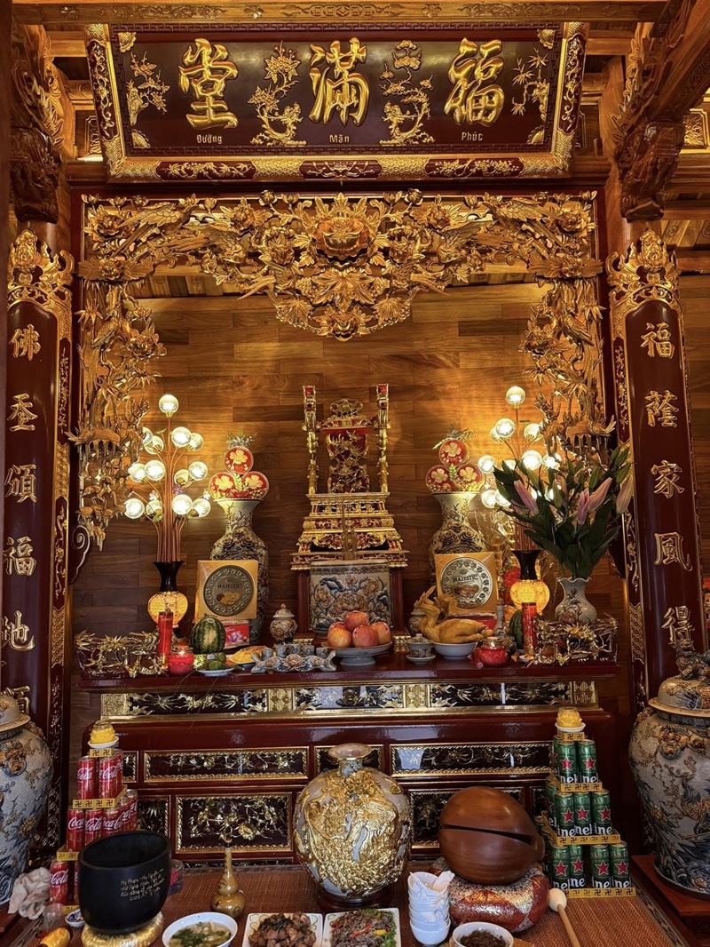 trang trí phòng thờ 37