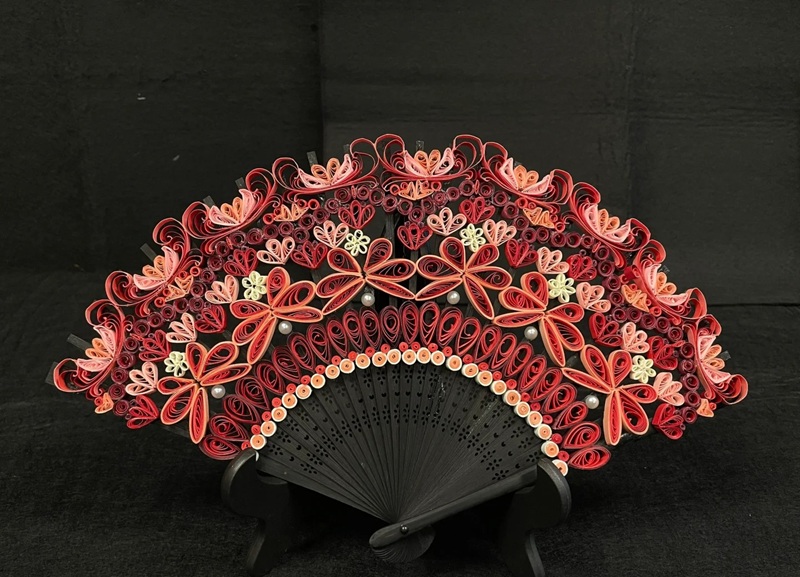 trang trí quạt giấy 39