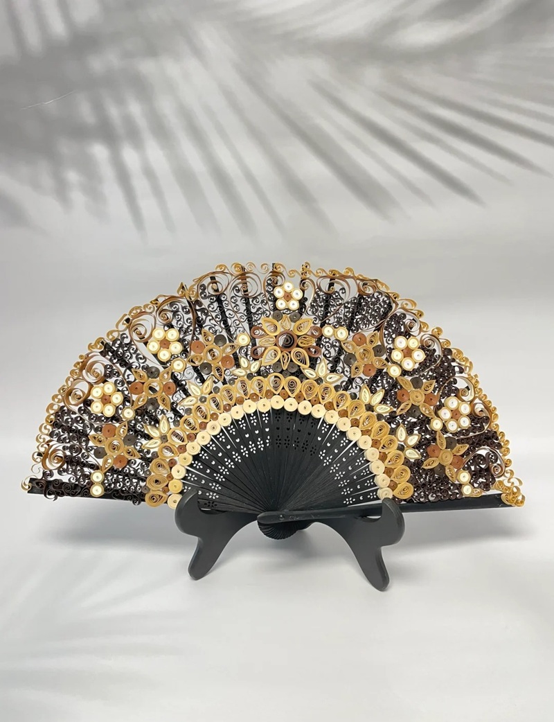 trang trí quạt giấy 7