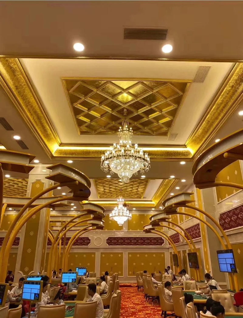 trang trí trần nhà 7