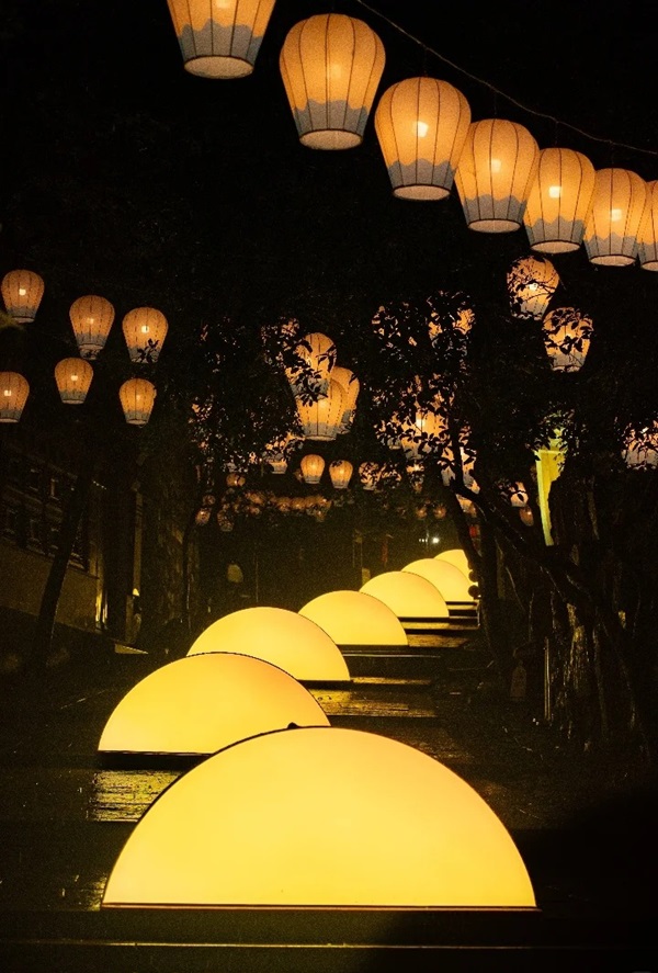 trang trí bánh trung thu​