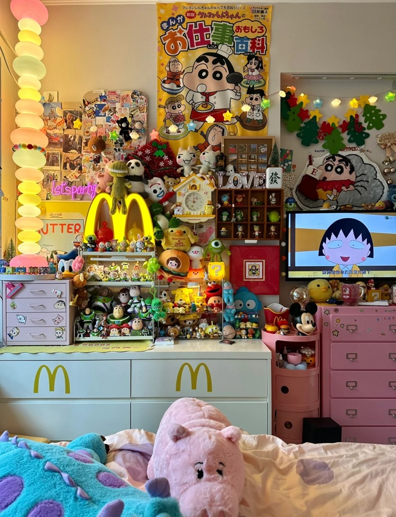 trang trí tường phòng ngủ 31