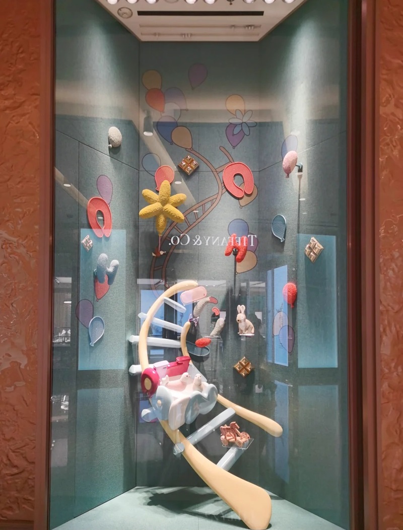 trang trí window display 16