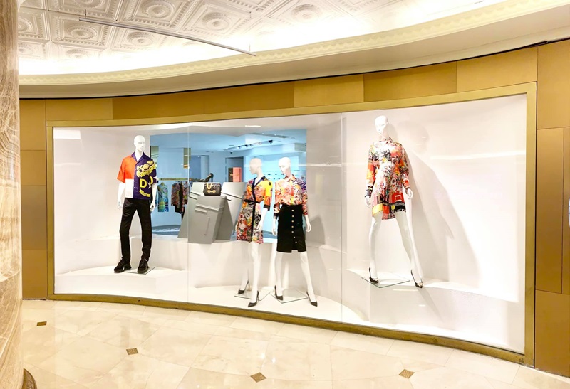 trang trí window display 29