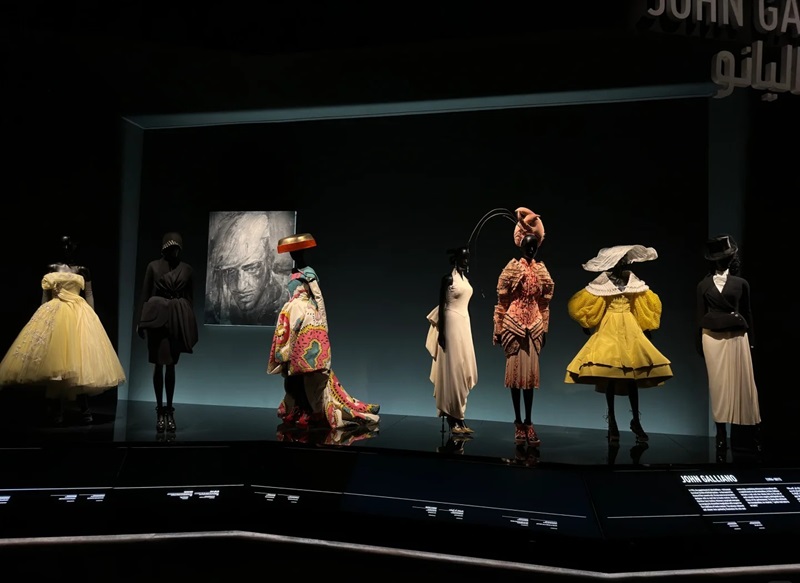 trang trí window display 39