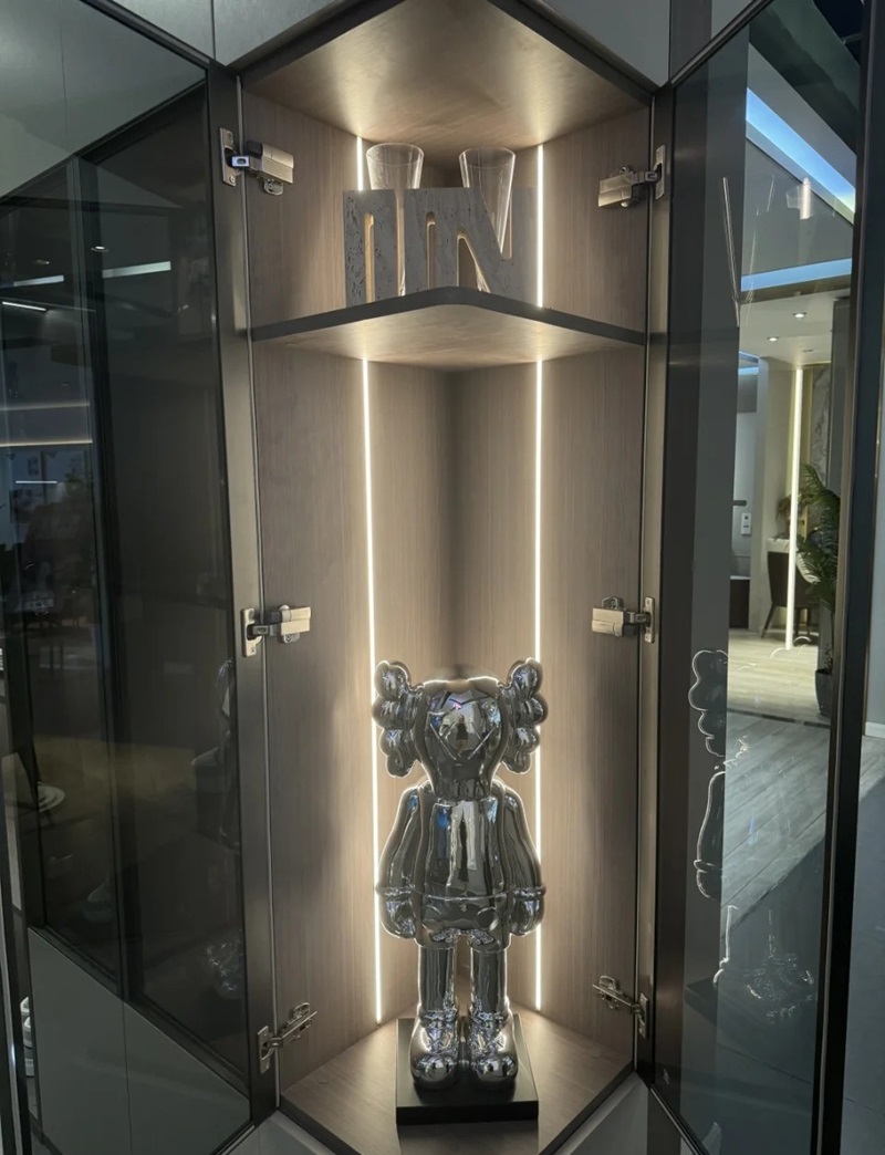 tủ trang trí phòng khách 33