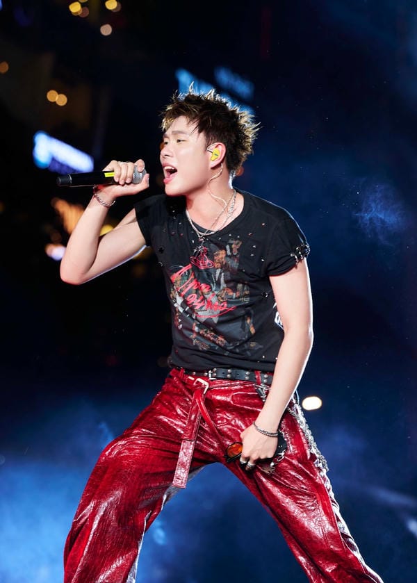 Hình nền Dương Domic 33