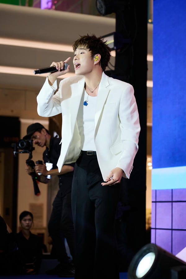 Hình nền Dương Domic 46