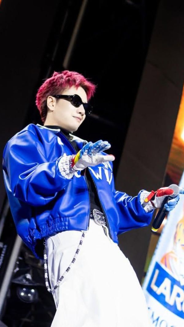 Hình nền Lou Hoàng (24)