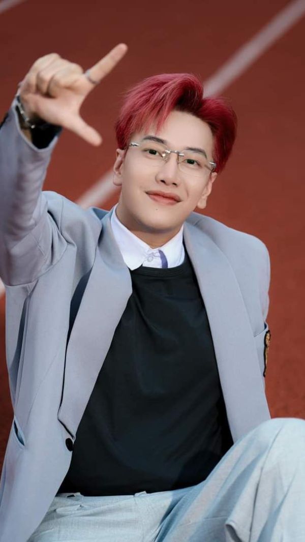 Hình nền Lou Hoàng (25)