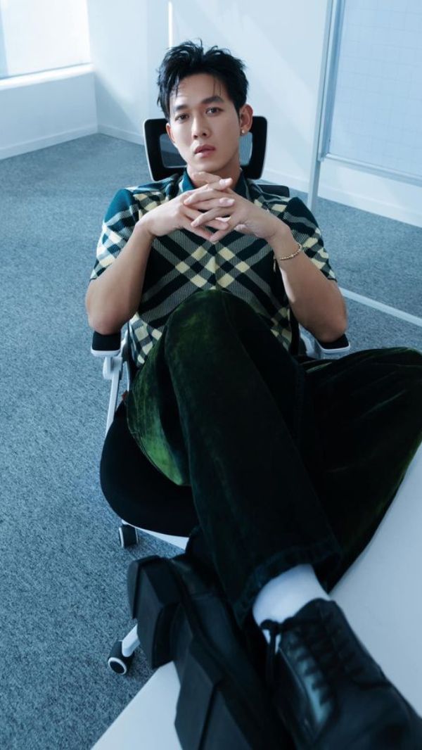 Hình nền Song Luân (7)