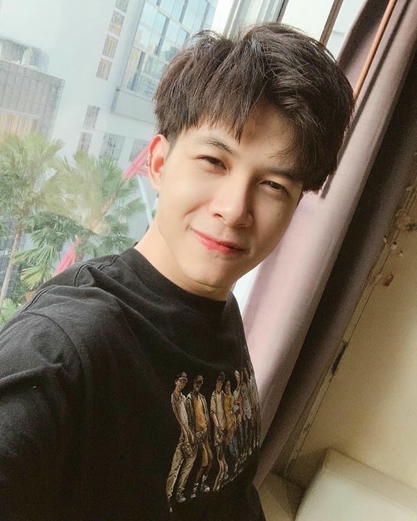 ảnh anh tú atus cute 6