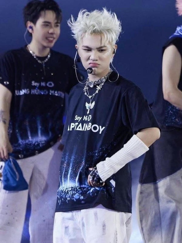 ảnh captain boy cute 9